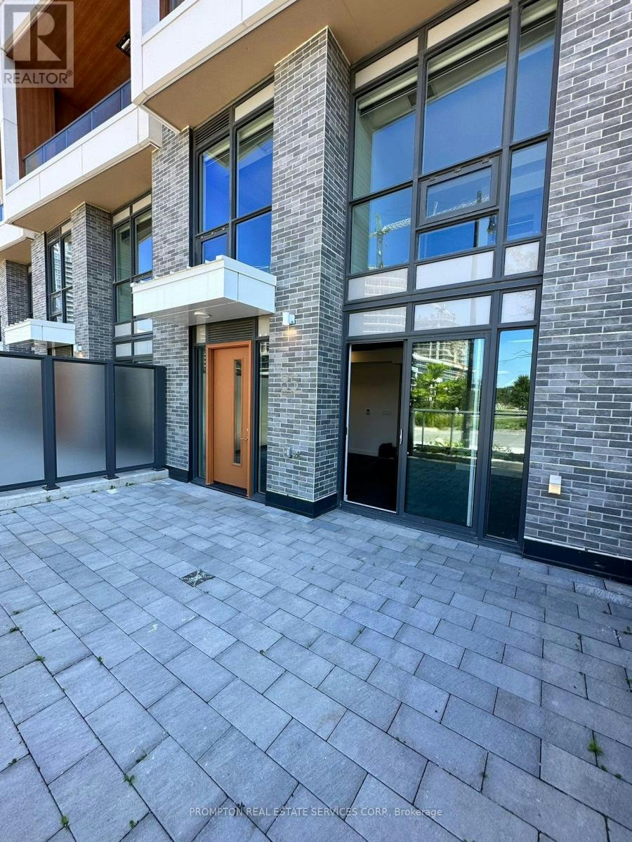 105-35 Mcmahon Drive, Toronto, ON, M2K 0J2