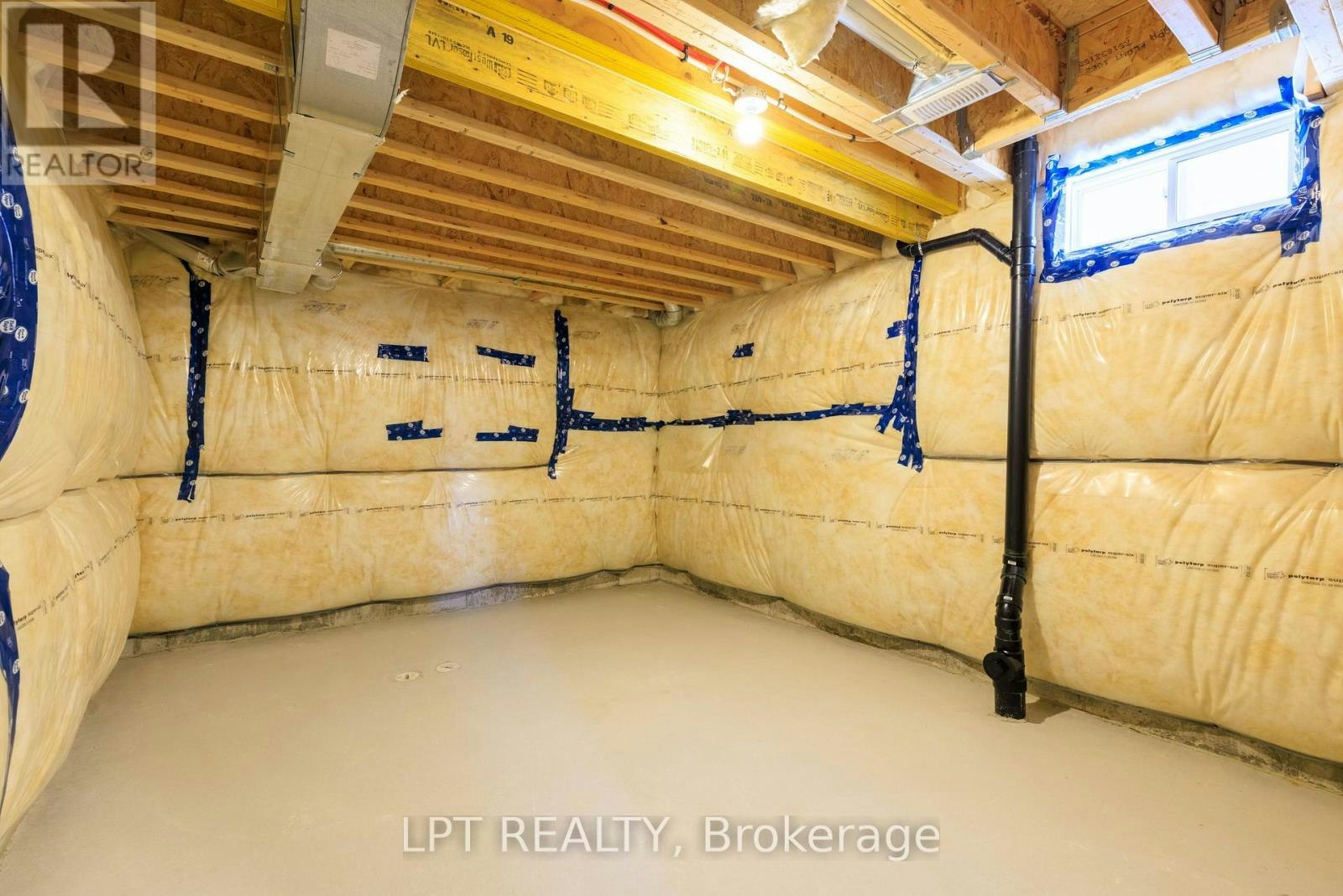 32 Max Bulmer Court, Georgina, ON, L3X 3J9 - 39