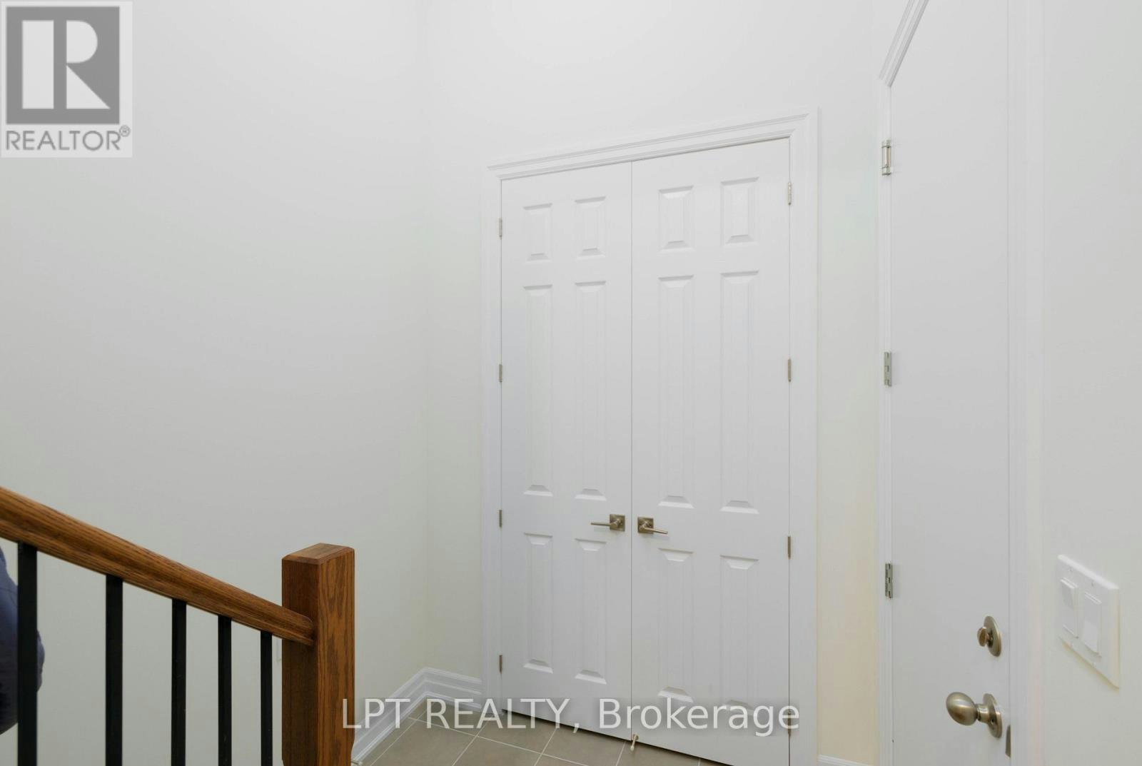 32 Max Bulmer Court, Georgina, ON, L3X 3J9 - 17