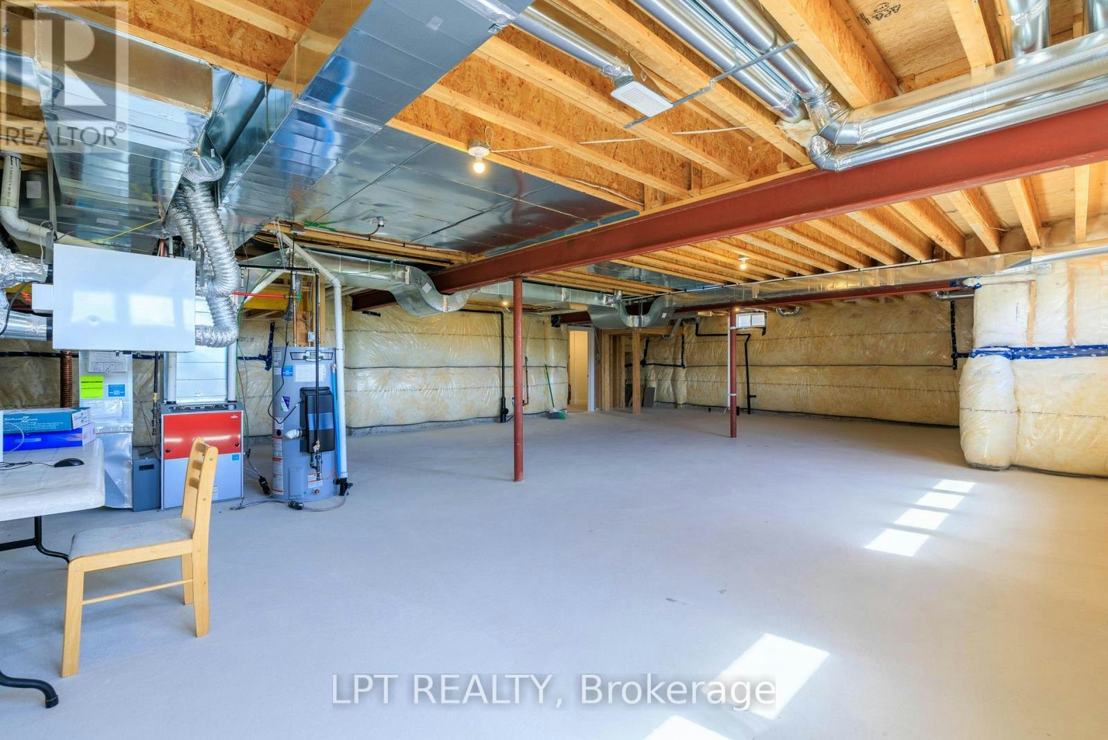 32 Max Bulmer Court, Georgina, ON, L3X 3J9 - 41