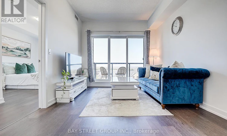 348-555 William Graham Drive