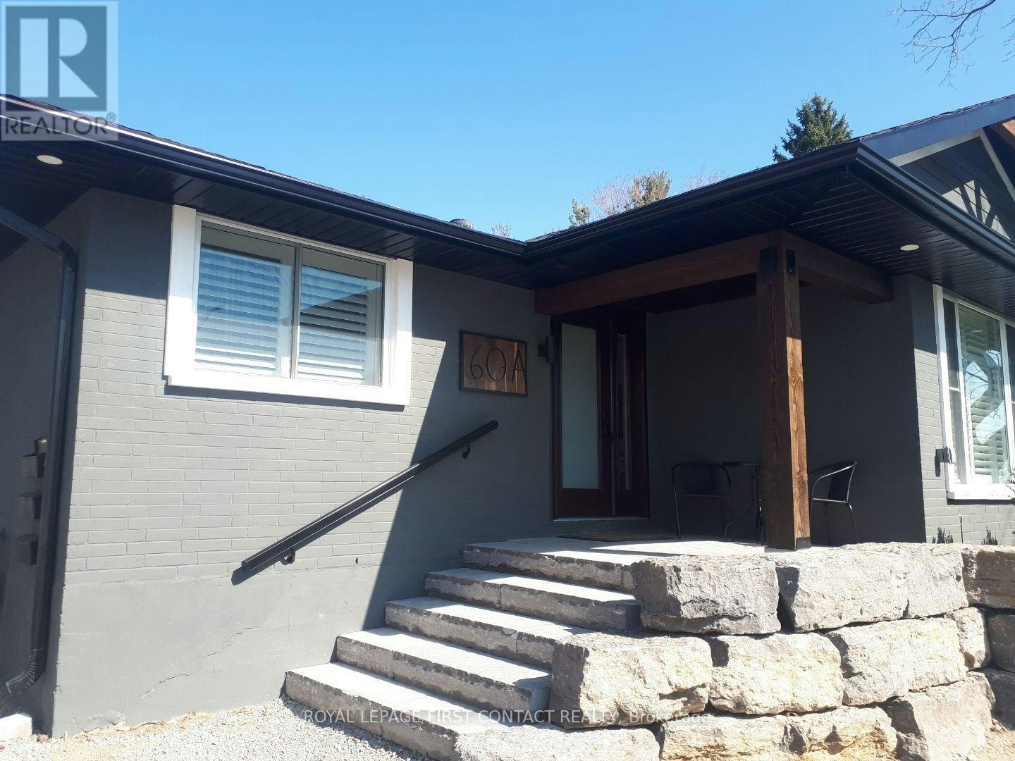 60 Rose Street, Barrie, ON, L4M 2T2 - 2