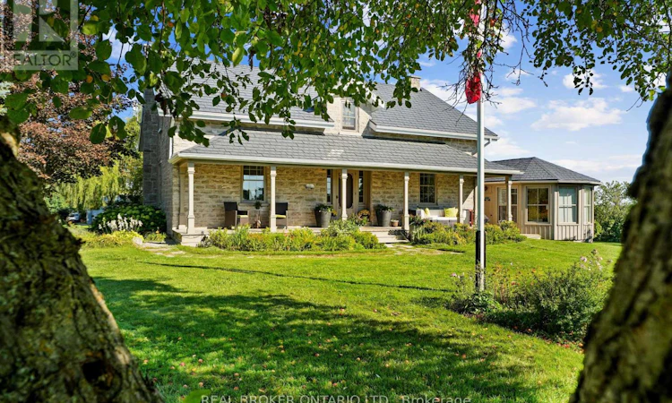 1041 Petherick's Road