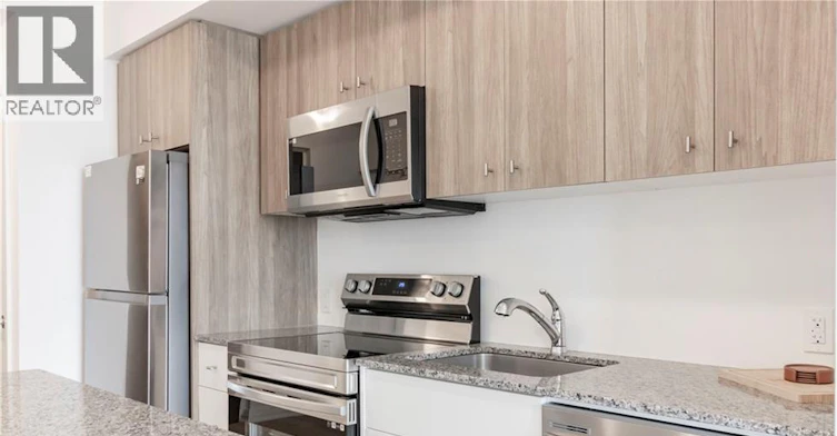 211-101 Golden Eagle Road, Waterloo, ON, N2V 1C3 - 17