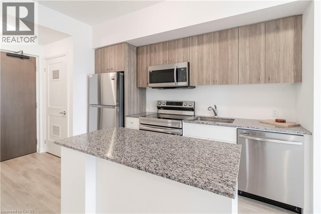 211-101 Golden Eagle Road, Waterloo, ON, N2V 1C3 - 18