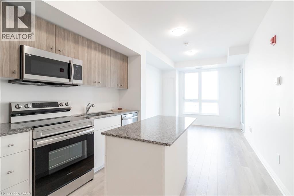 211-101 Golden Eagle Road, Waterloo, ON, N2V 1C3 - 11