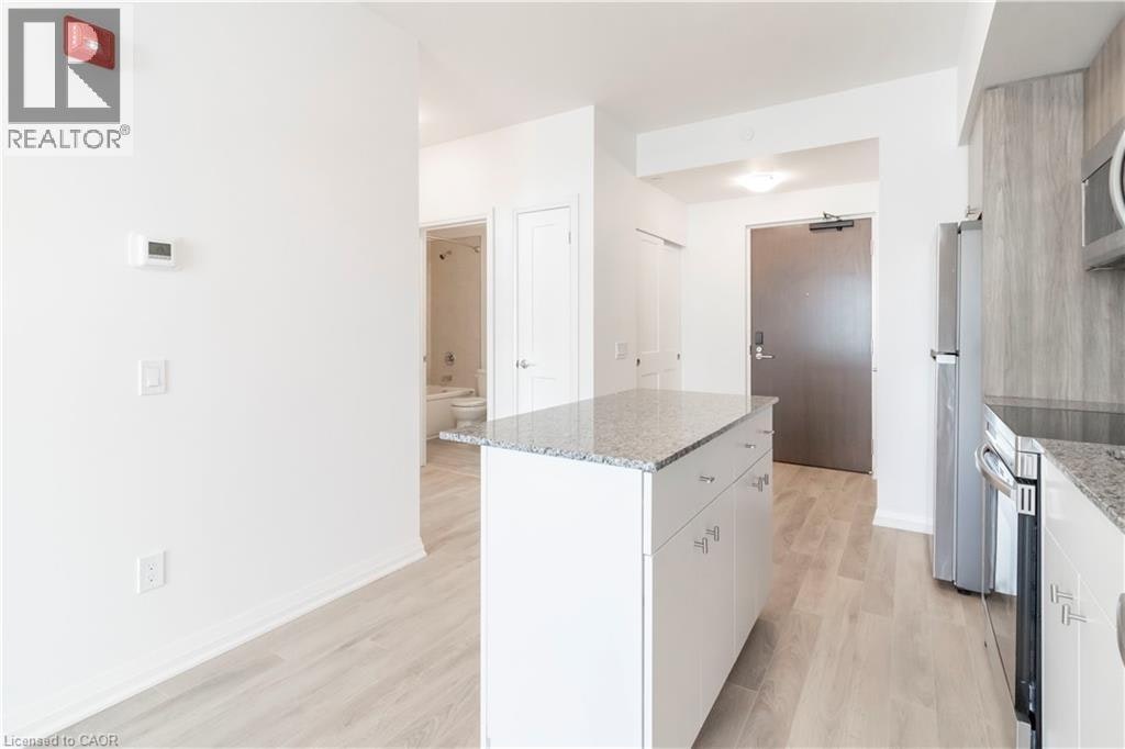 211-101 Golden Eagle Road, Waterloo, ON, N2V 1C3 - 10