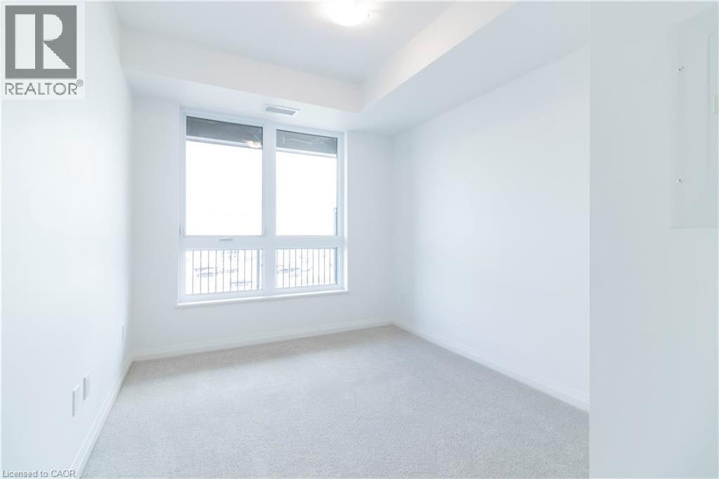 211-101 Golden Eagle Road, Waterloo, ON, N2V 1C3 - 22