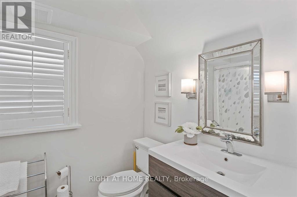 48 Jopling Avenue N, Toronto, ON, M9B 4G2 - 15