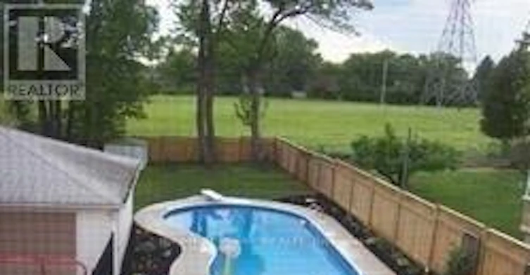 48 Jopling Avenue N, Toronto, ON, M9B 4G2 - 30