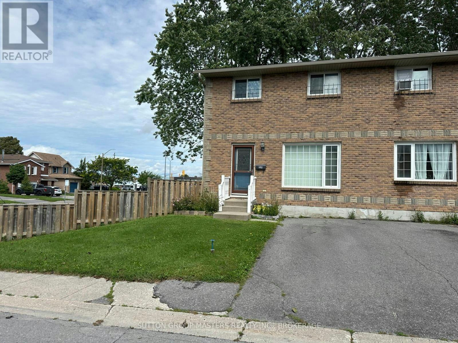182 Rosemund Crescent, Kingston, ON, K7M 6Z1