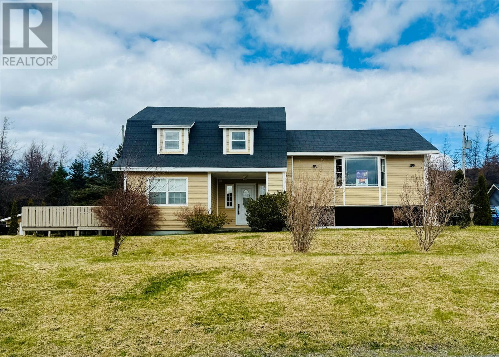 24-26 Frecker Place, Placentia, NL, A0B 1S0