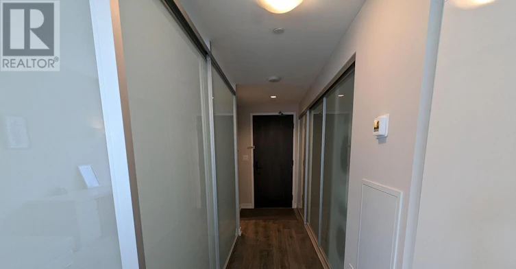 1907-426 University Avenue, Toronto, ON, M5G 1S9 - 4