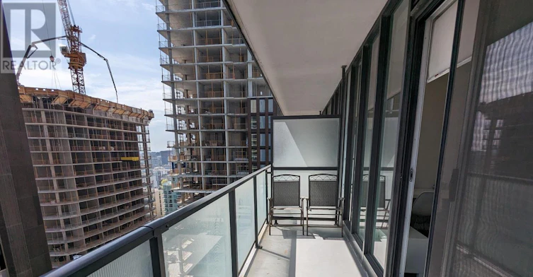 1907-426 University Avenue, Toronto, ON, M5G 1S9 - 20