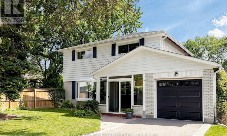 7 Longhope Place