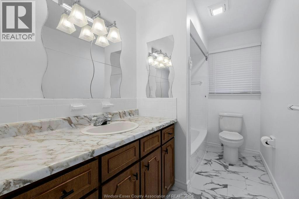 1970 Ferndale Avenue, Windsor, ON, N8T 2L1 - 13