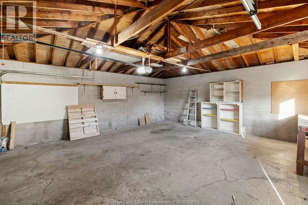 1970 Ferndale Avenue, Windsor, ON, N8T 2L1 - 23