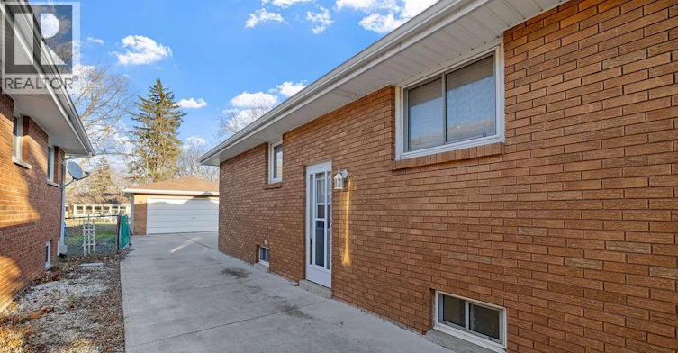 1970 Ferndale Avenue, Windsor, ON, N8T 2L1 - 24