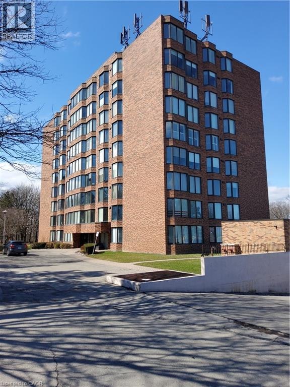 401-180 Limeridge Road W, Hamilton, ON, L9C 7H7