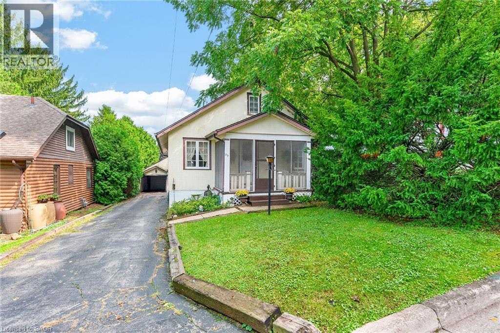 63 Robinson Street S, Grimsby, ON, L3M 3C7