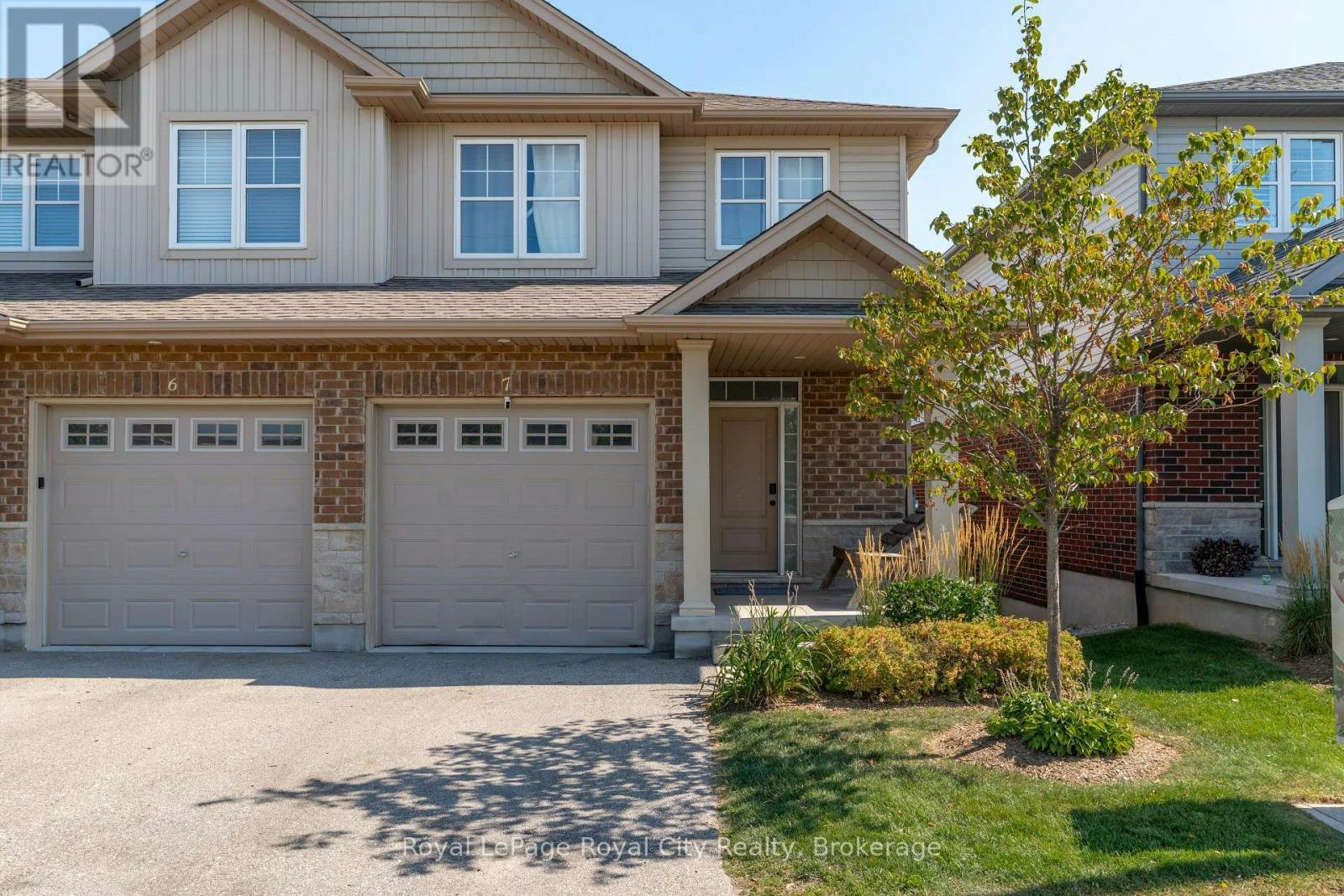 7-269 Watson Parkway N, Guelph, ON, N1E 0R3