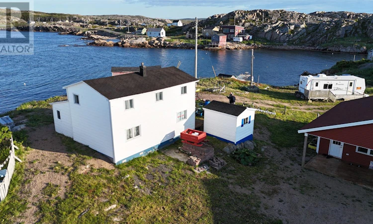 74-82 82a Little Harbour Road