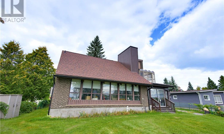 2389 Desloges Road