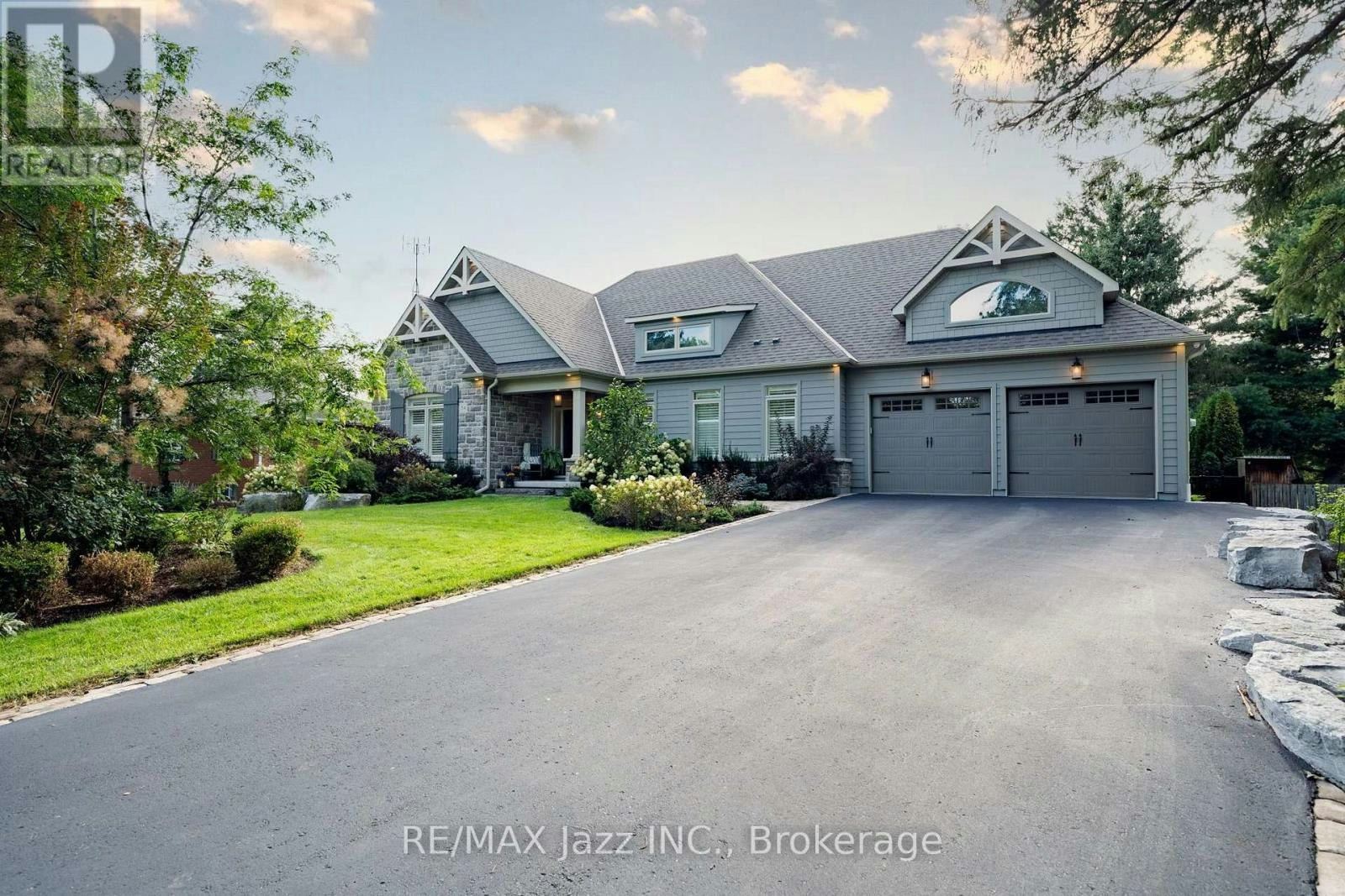 54 Ward Street, Whitby, ON, L1M 1G8