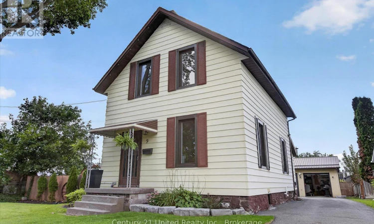 9 Crandall Street