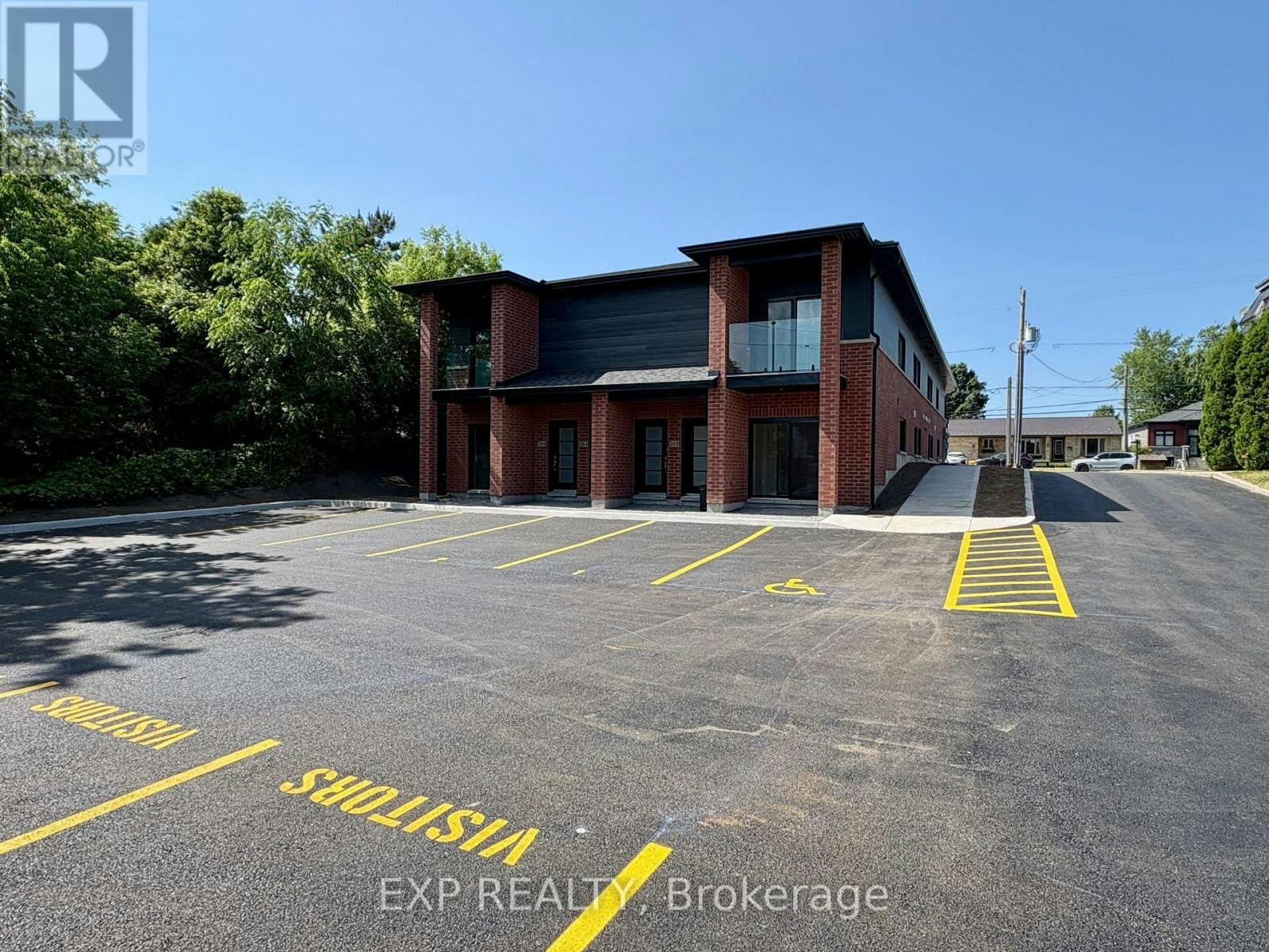 104-897 Laurier Street, Clarence-Rockland, ON, K4K 1J5