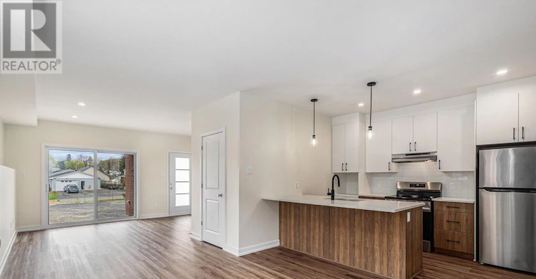 104-897 Laurier Street, Clarence-Rockland, ON, K4K 1J5 - 4