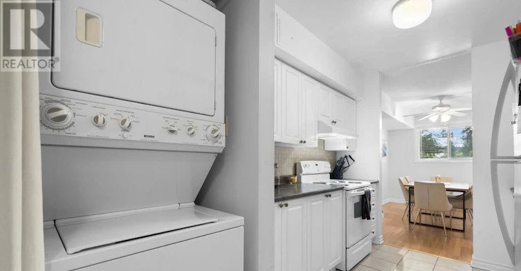 124-318 Lorry Greenberg Drive, Ottawa, ON, K1T 2R5 - 6