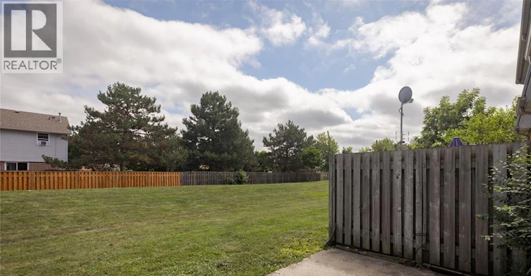 137-2626 Vine Court, Windsor, ON, N8T 2X3 - 18