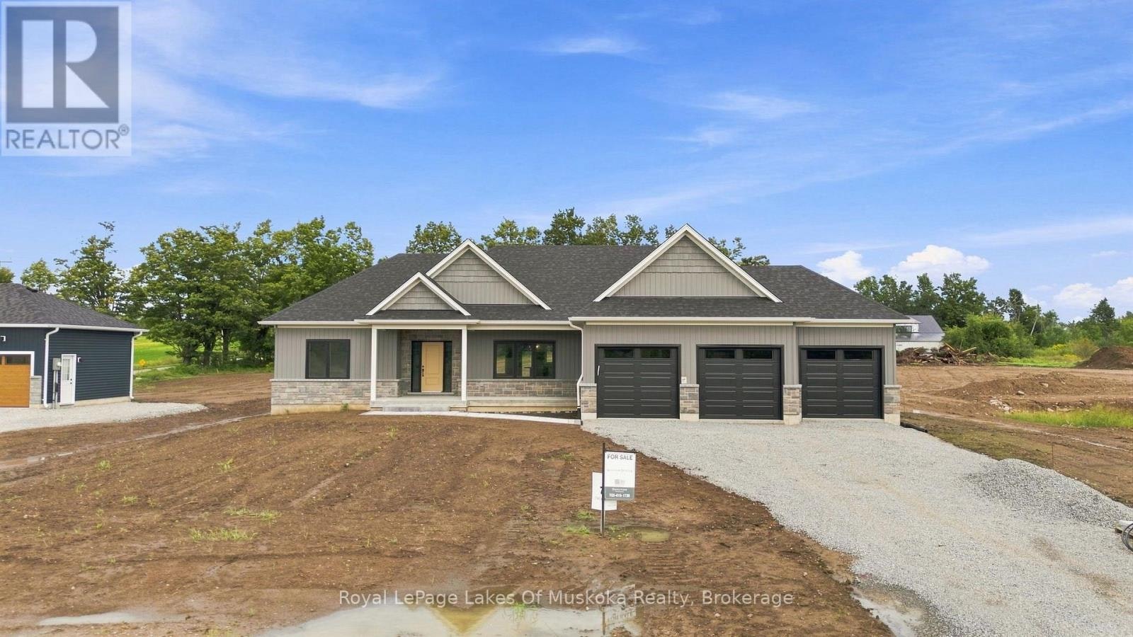 3 Meadow Acres Road, Oro-Medonte, ON, L0K 2G1