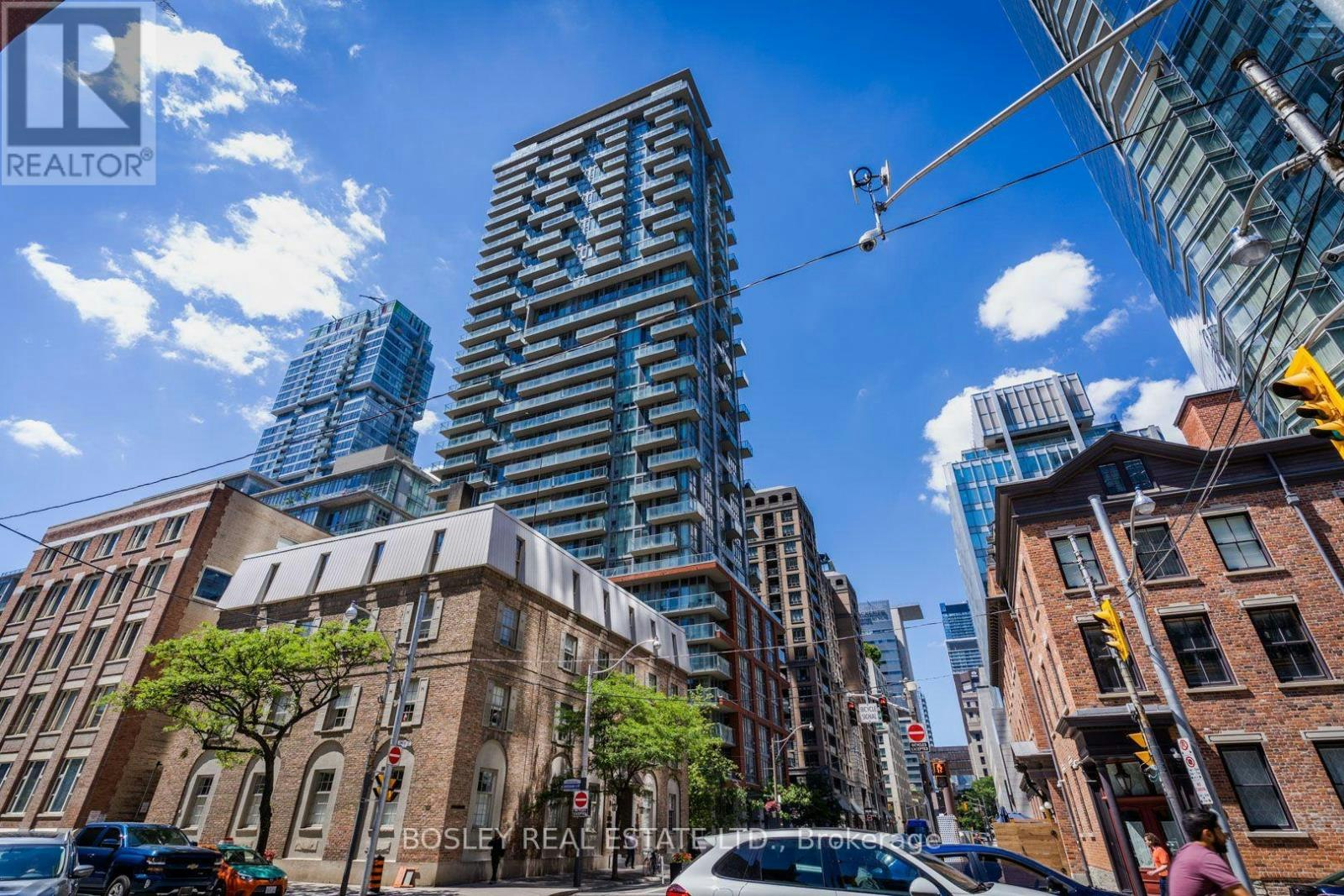 1302-126 Simcoe Street, Toronto, ON, M5H 4E6