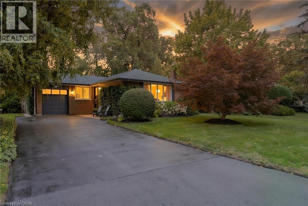 1529 Wembury Road, Mississauga, ON, L5J 2L8