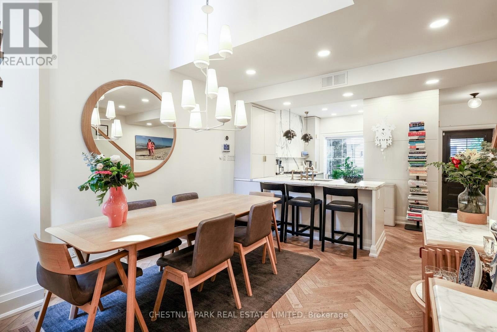 27 Gibson Avenue, Toronto, ON, M5R 1T4 - 12