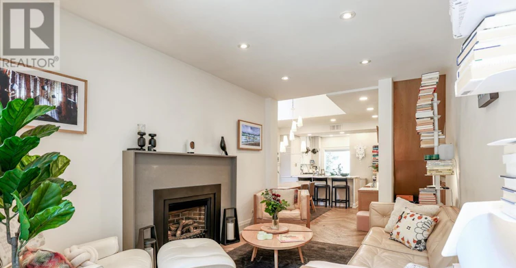 27 Gibson Avenue, Toronto, ON, M5R 1T4 - 14
