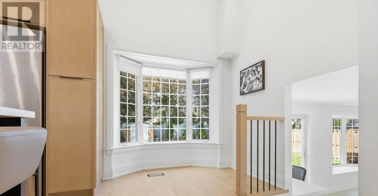 364 Adelaide Avenue E, Oshawa, ON, L1G 2A1 - 14