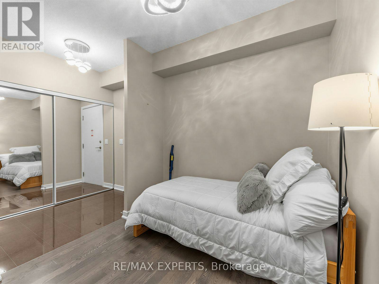 408-9201 Yonge Street, Richmond Hill, ON, L4C 6Z2 - 22