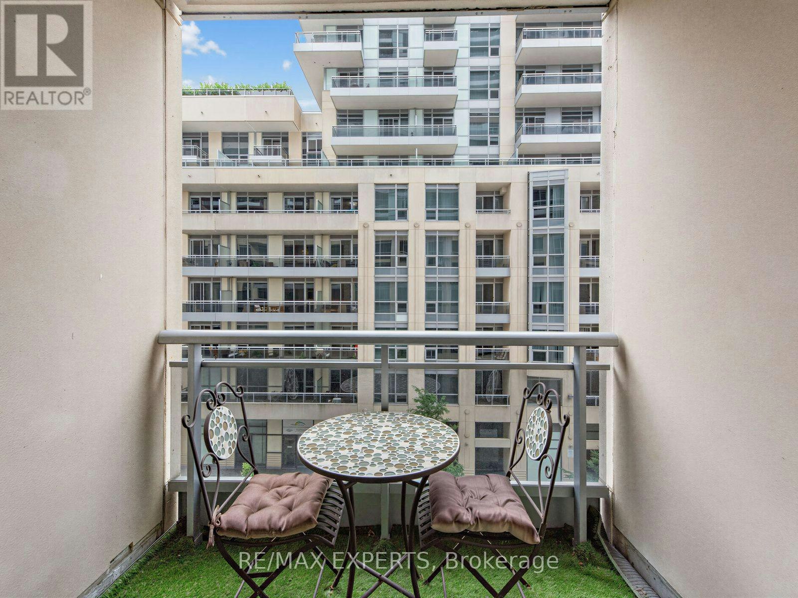 408-9201 Yonge Street, Richmond Hill, ON, L4C 6Z2 - 25