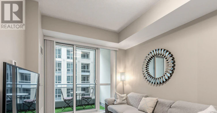 408-9201 Yonge Street, Richmond Hill, ON, L4C 6Z2 - 5