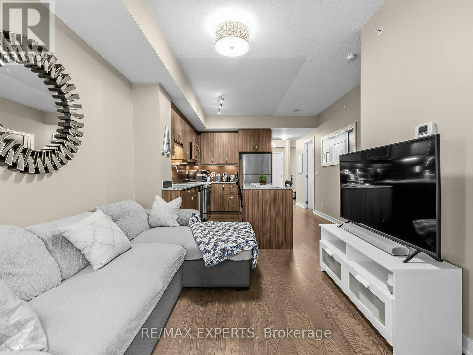 408-9201 Yonge Street, Richmond Hill, ON, L4C 6Z2 - 7
