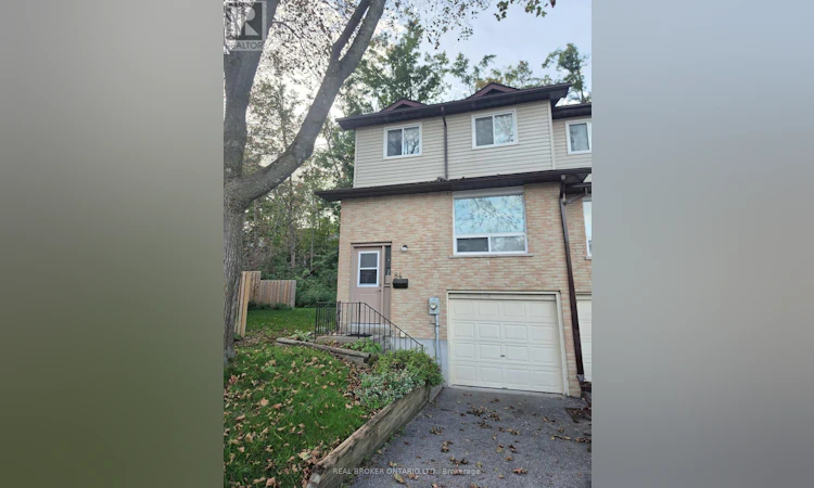 84-1095 Mississaga Street W