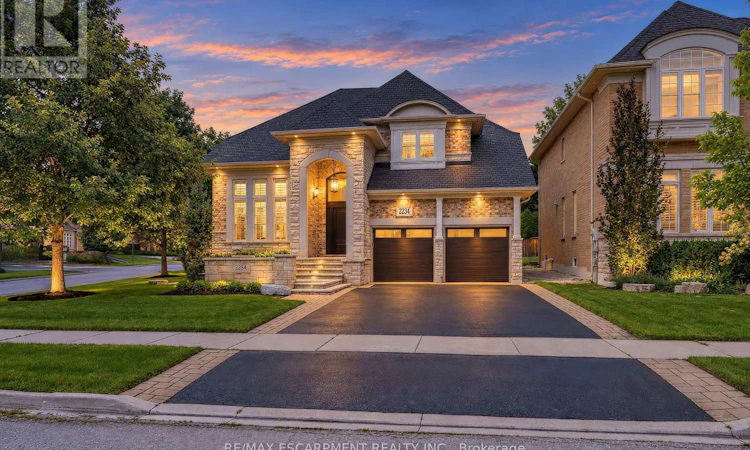 2234 Lyndhurst Drive