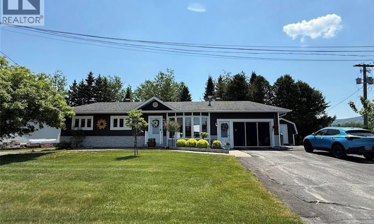 20 Commerciale Street