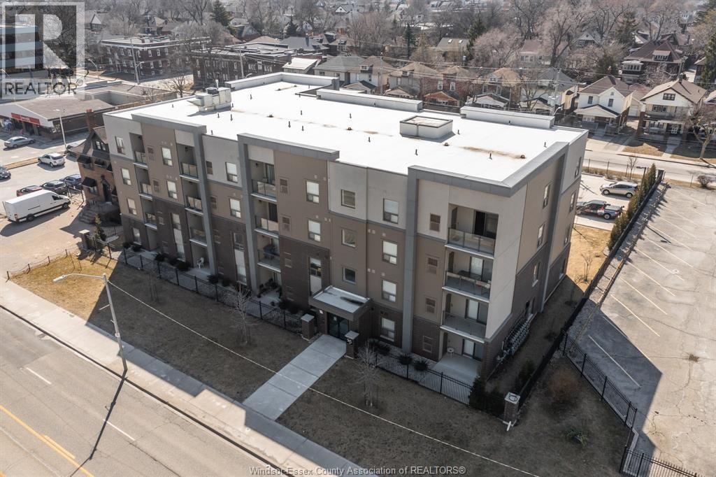 405-955 Ouellette Avenue, Windsor, ON, N9A 4J5