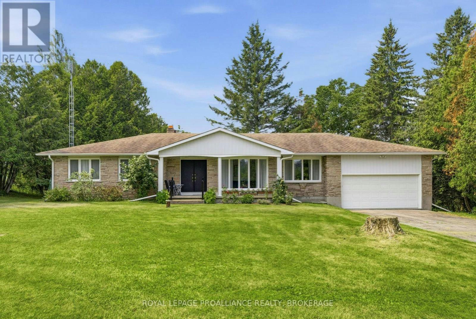 3403 38 Road, Kingston, ON, K0H 1M0