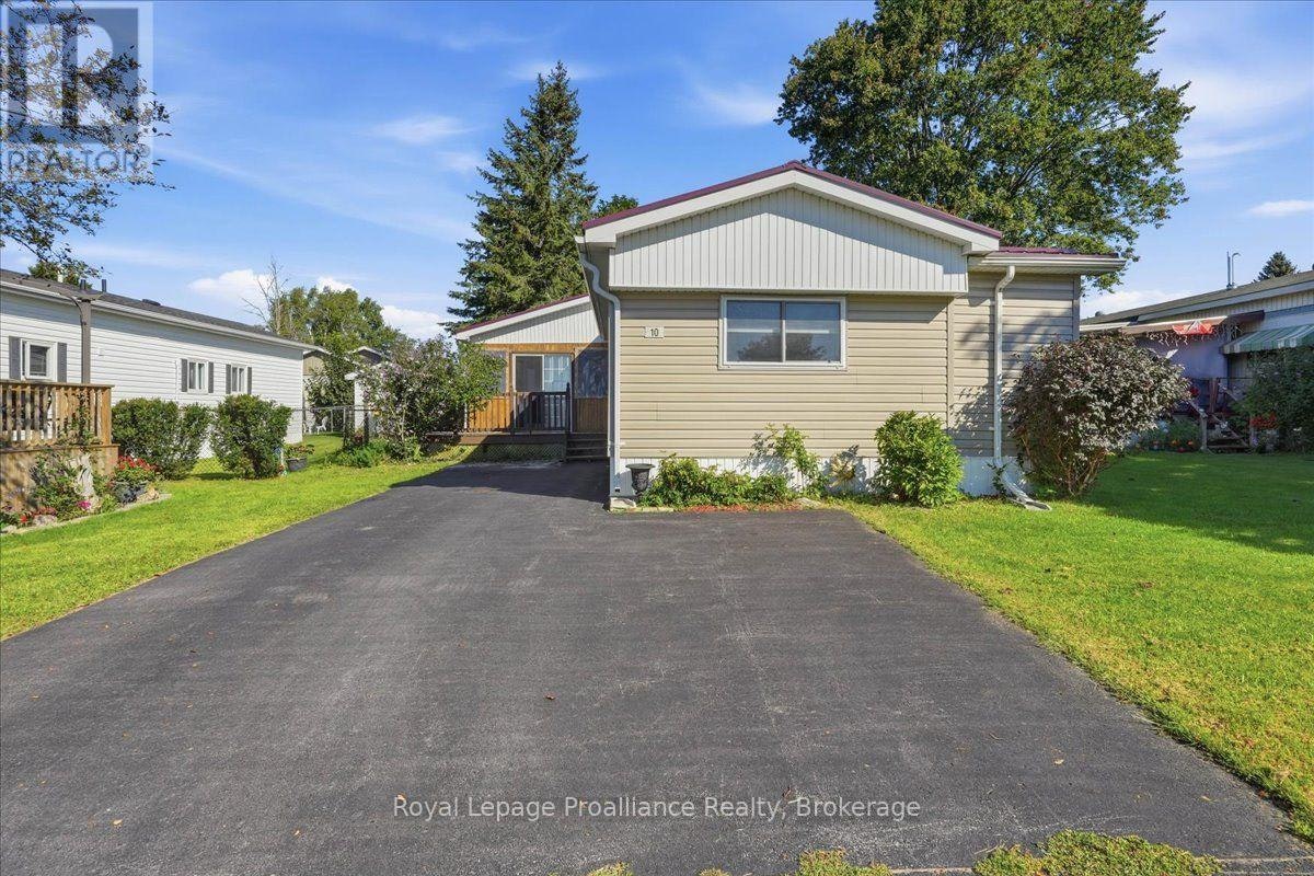 10 Nightingale Lane, Quinte West, ON, K8N 4Z3