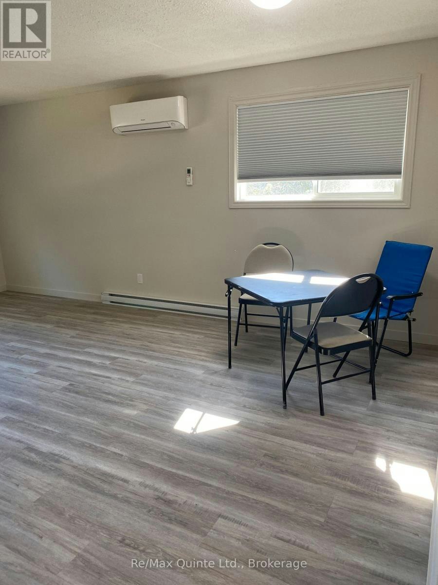 3-2 Village Drive, Belleville, ON, K8P 4J8 - 4